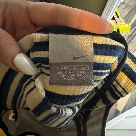 Vintage Nike Ribbed Crop Tank Top - Picture 3 of 3